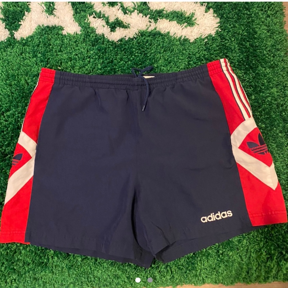 Vintage Adidas Shorts Navy/Red/White Size L